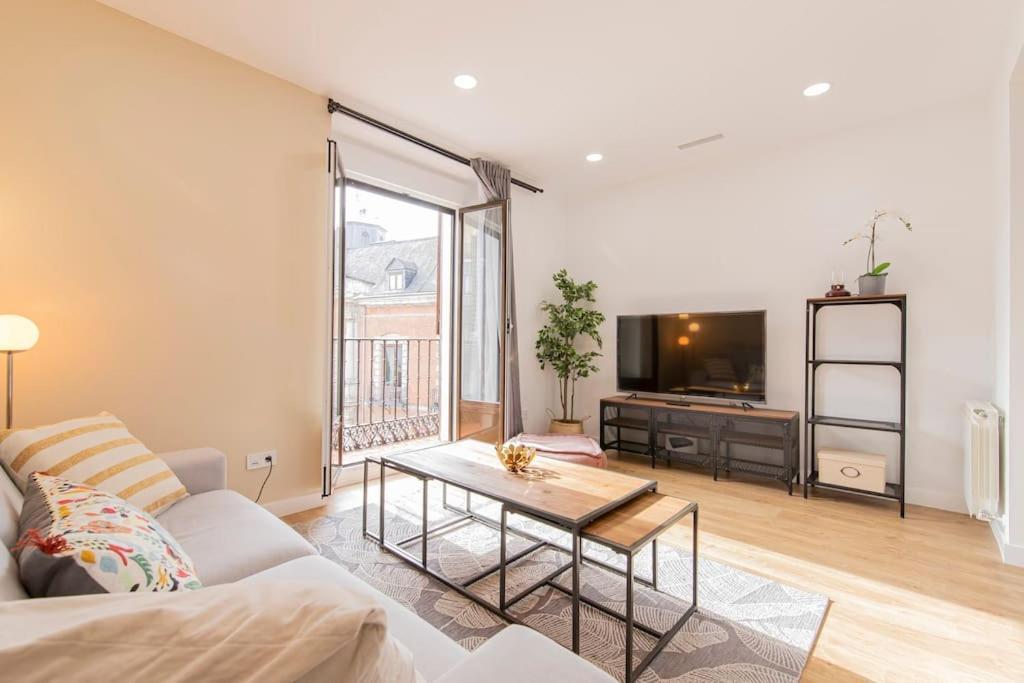 Espectacular Apartamento Plaza Mayor Madrid Luaran gambar